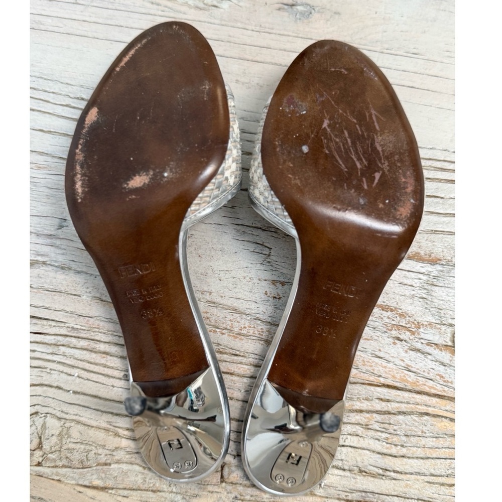 Women’s Fendi Metallic silver Kitten heels Size 37.5 - Picture 16 of 17